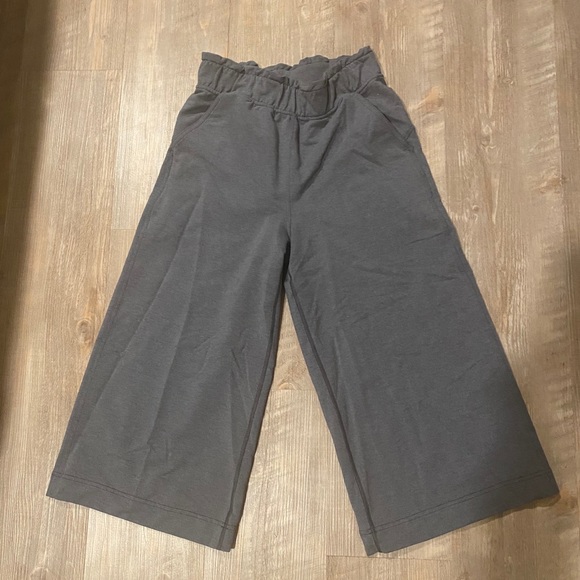 lululemon athletica Pants - LULULEMON 🍋 | Gauchos